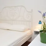 Vacanze Uliveto بيت للعطل