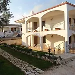 Vacanze Uliveto 펜션