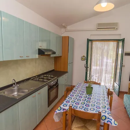 בית נופש Vacanze Uliveto מאטינאטה